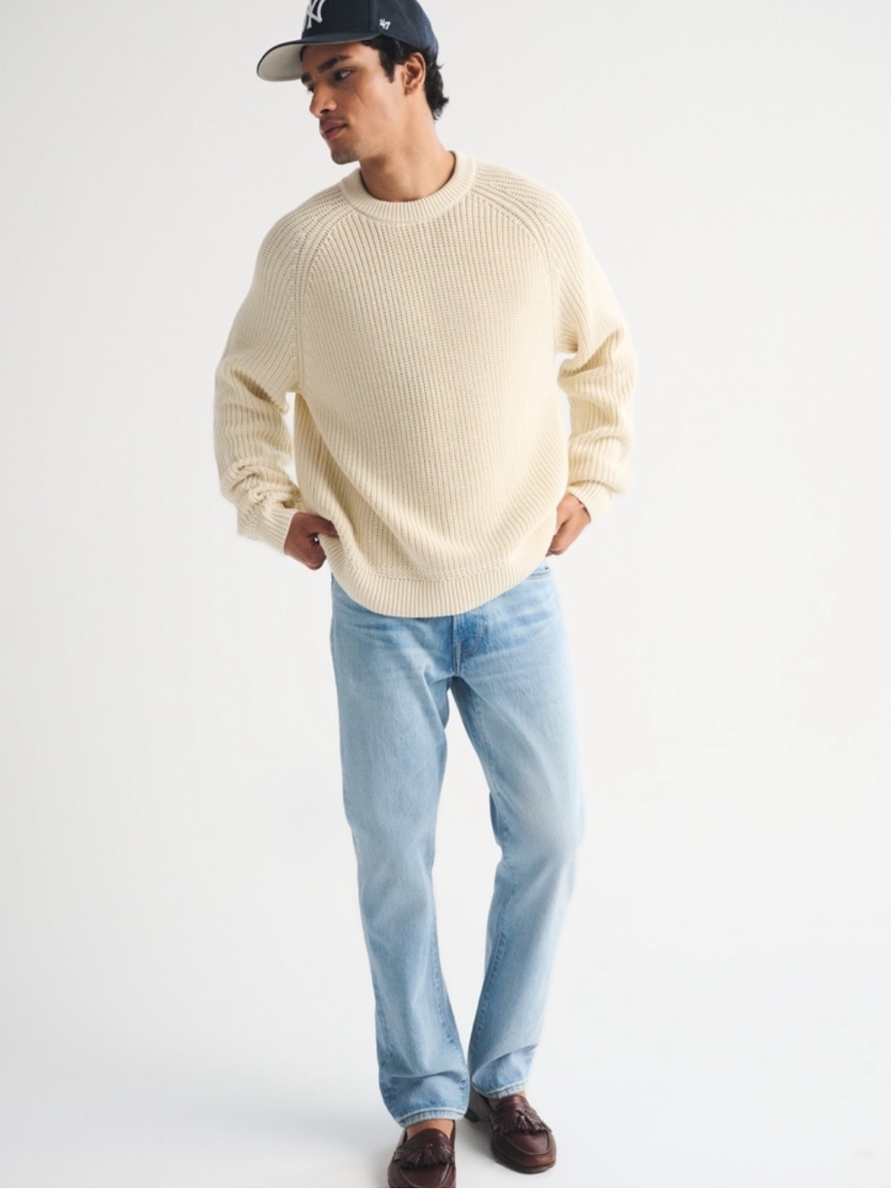 Abercrombie & Fitch Men’s Essential 100% Cotton Crew Knit Sweater Size Small